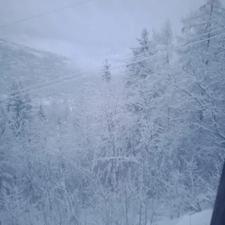 Petit Coin Gerdaz - Pila Les Fleurs & Mtb Sulle Piste Apartamento *